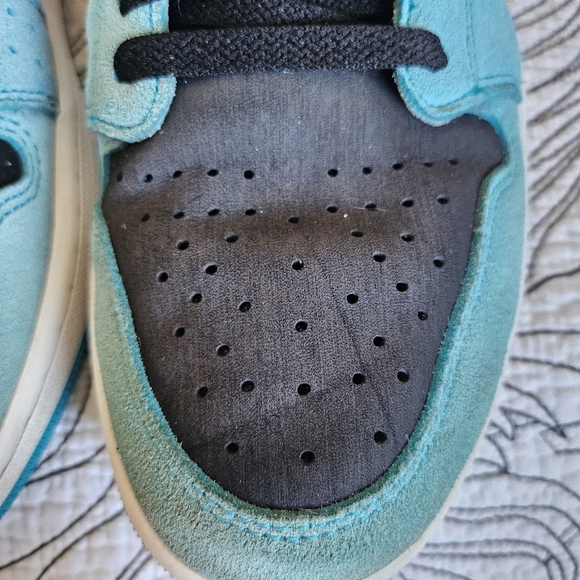 VGUC Nike Jordan 1 High Zoom Air CMFT Bleached Aqua Teal Orange Black 9 - Picture 9 of 16